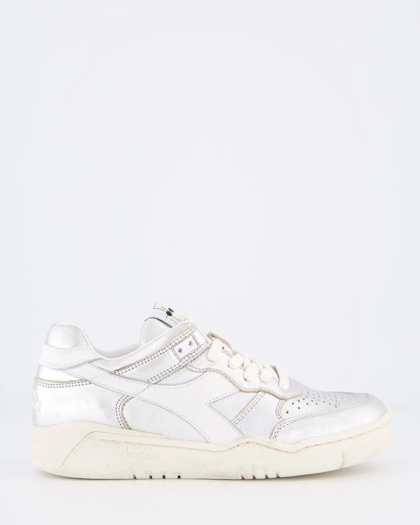 Dames B560 Metal Sneaker Zilver
