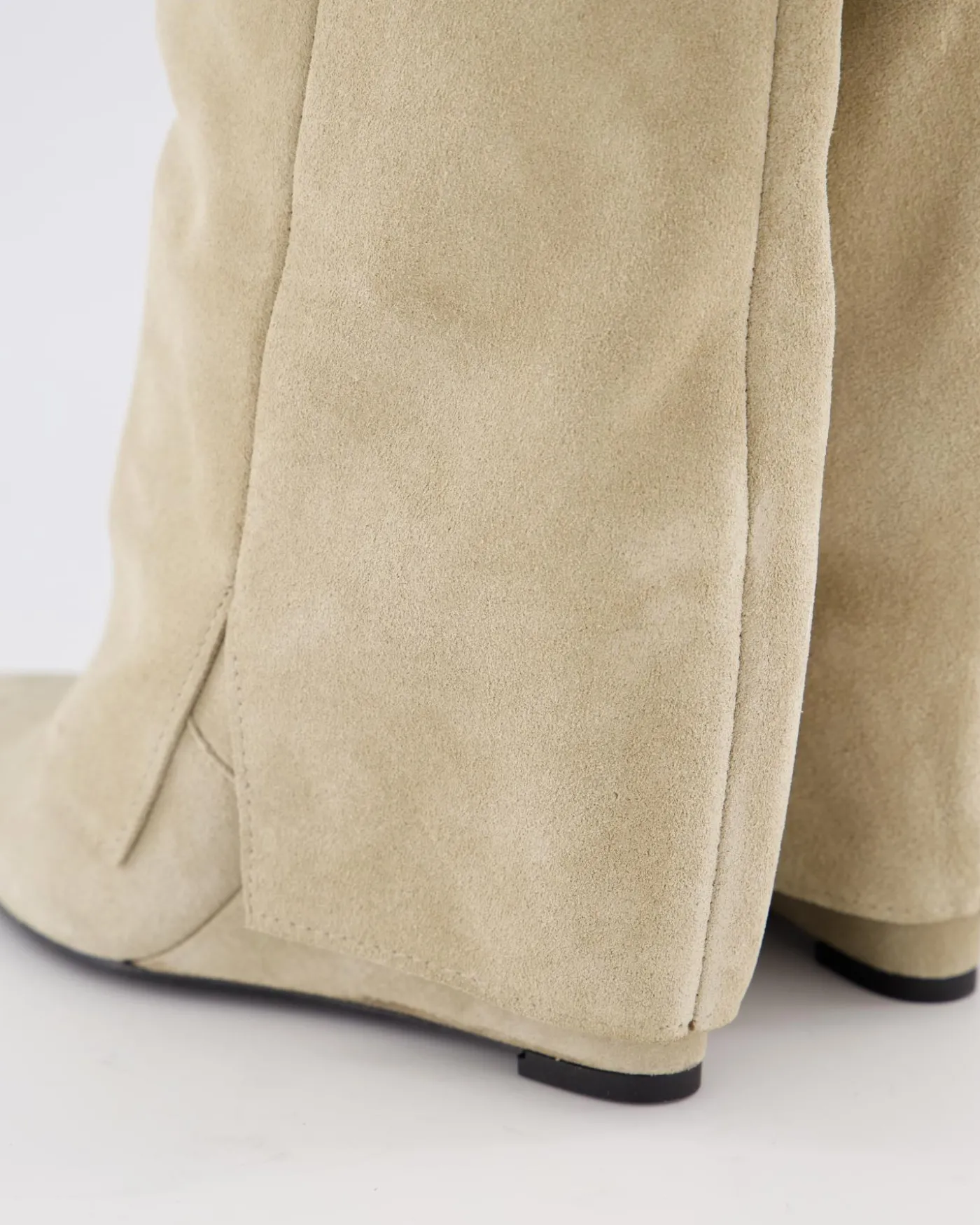 Dames Studded Suede Wedge Boot