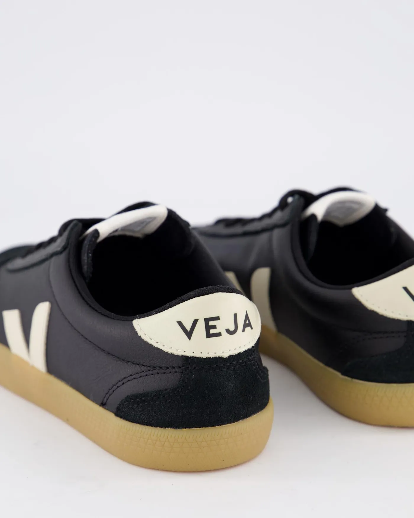 Dames Volley Suede Sneaker